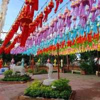 สักการะ อนุสาวรีย์ พระนางจามเทวี ณ เมืองลำพูน