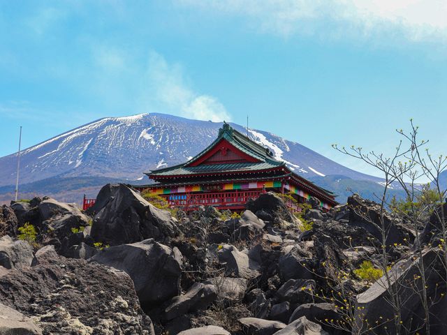 【長野県】浅間山溶岩の芸術:鬼押出し園と炎観音👹