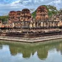 ประสาทเมืองต่ำ บุรีรัมย์