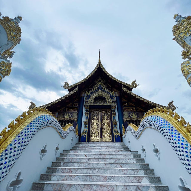 วัดพระนางจามเทวี