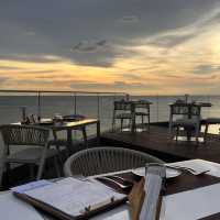 ห้องอาหาร Malika terrace วิวหลักล้านราคาหลักร้อย