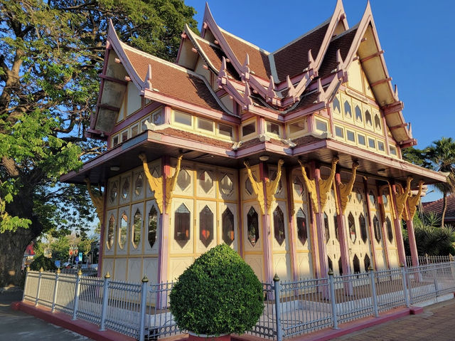 สถานีรถไฟหัวหิน Landmark ที่ไม่ควรพลาด!!!