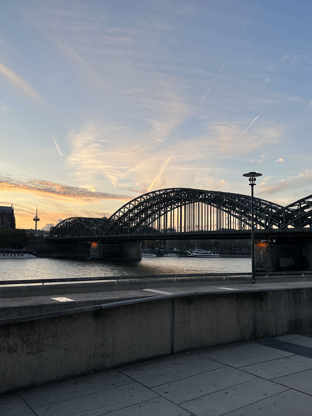 德國🇩🇪｜科隆Koln｜科隆大教堂、霍亨索倫橋