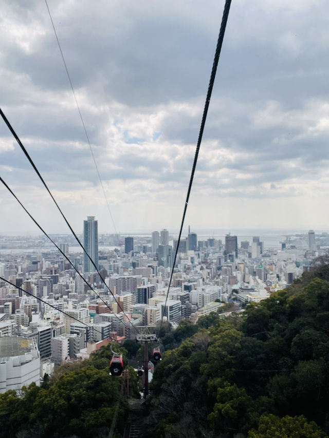 【兵庫観光】10分間の空中散歩！布引ハーブ園のロープウェイで絶景を楽しむ！
