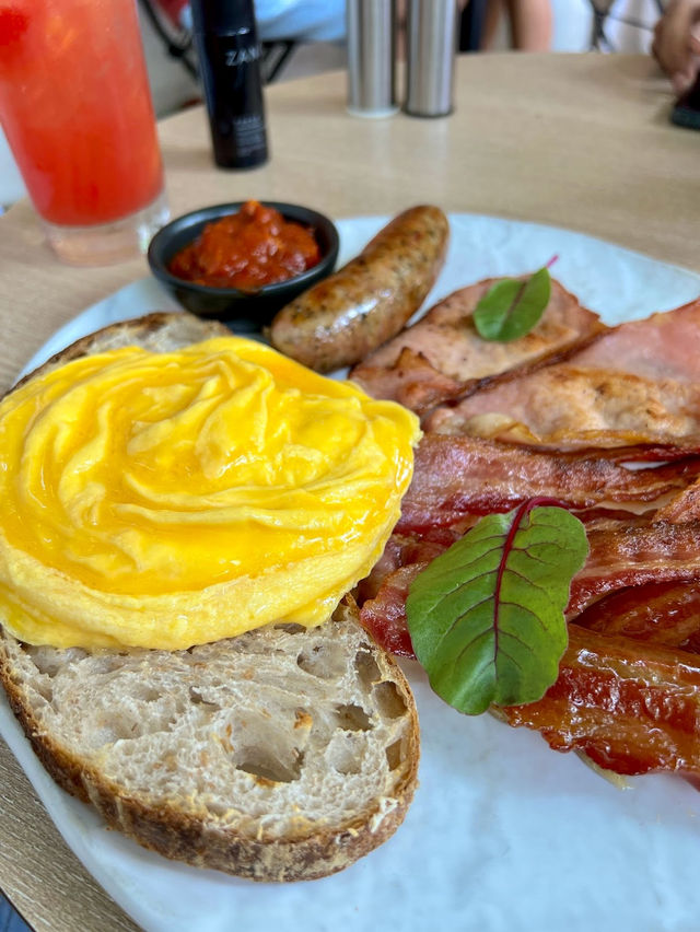 Toby’s on Sukhumvit 38