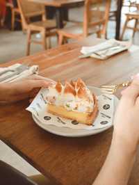 【バリ島】メレンゲマンゴーチーズケーキが美味しい！！