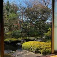 「大阪五風莊庭園：傳統日式庭園，感受日本韻味」