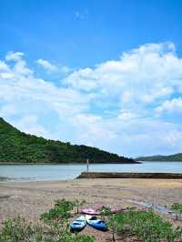 與母親共步：在麥理浩徑的海岸線上