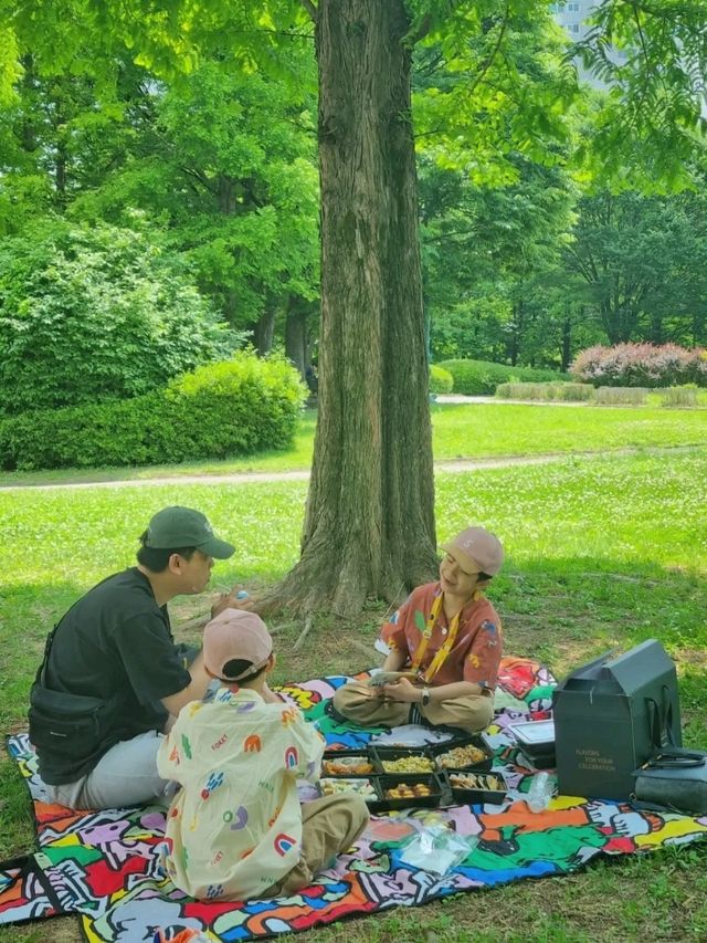 도심 한가운데에 위치한 봄소풍 스팟