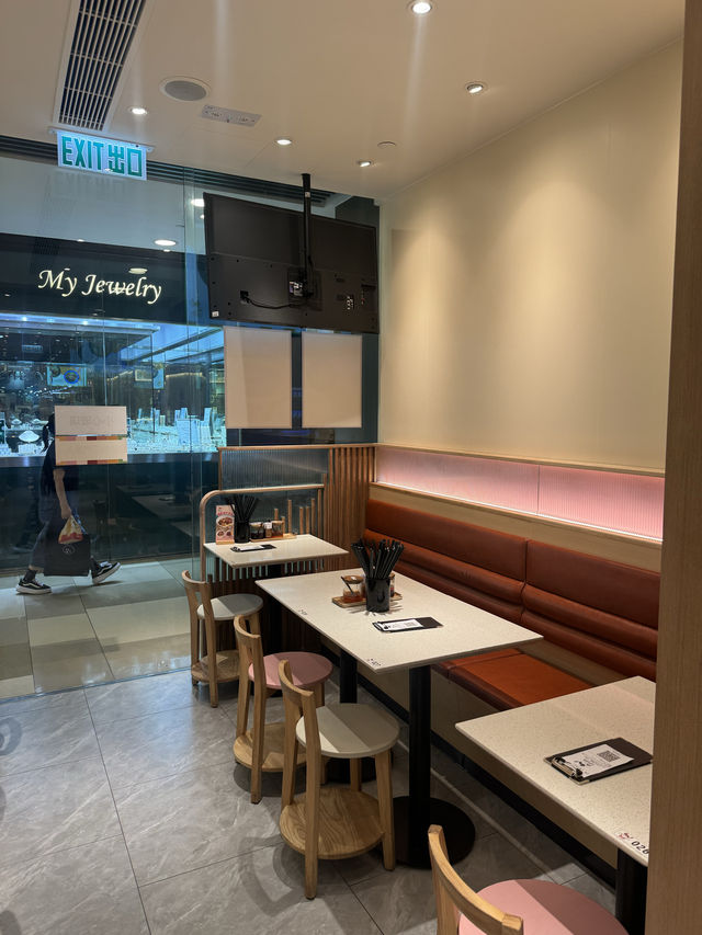 「小胖台灣麵：招牌三寶牛肉麵，超值！」