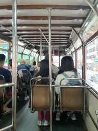 นั่งรถรางกินลมชมวิวเมืองกันที่ฮ่องกง 🚂