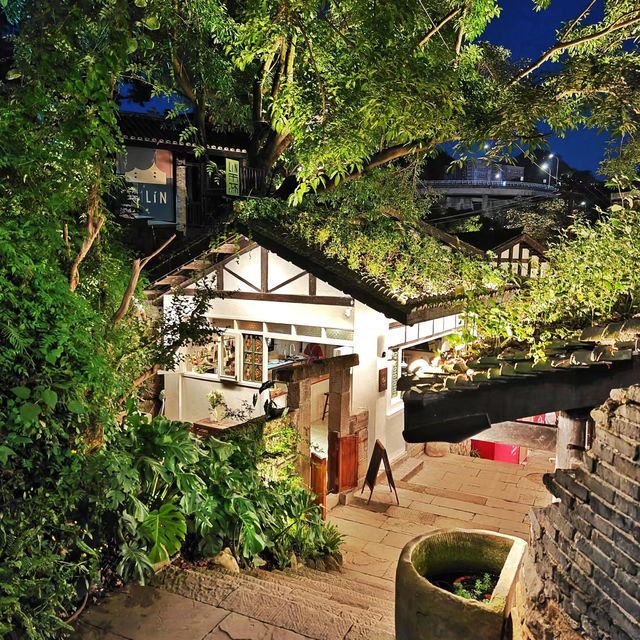 Explore the Vibrant Culture of Chongqing, China