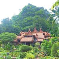 วัดถ้ำเขาวง จ.อุทัยธานี