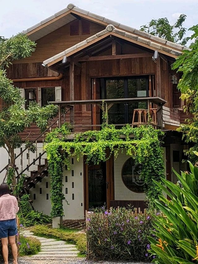 Hao Khaoyai - คาเฟ่เขาใหญ่สไตล์จีน