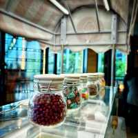 「Mirage Bar & Restaurant」：美味餐飲，推薦菠蘿蝦同埋雪糕！