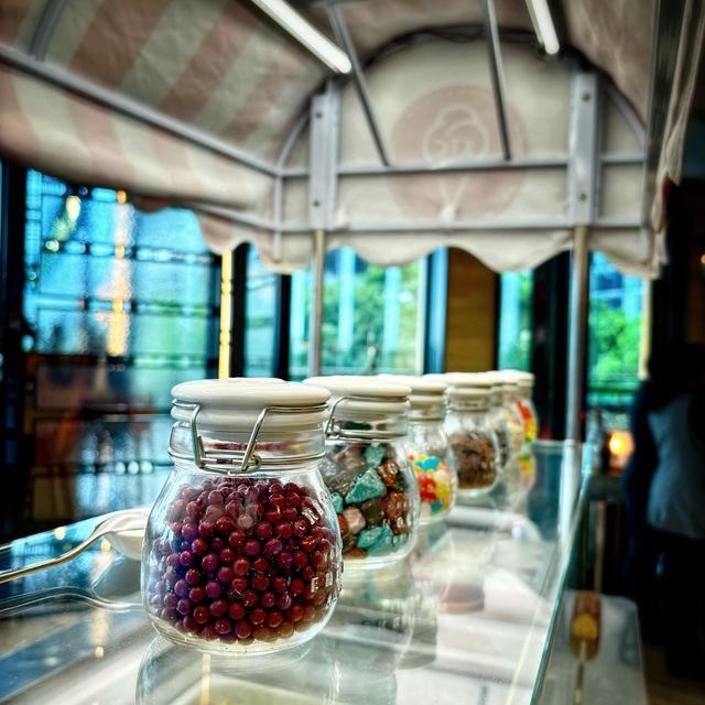 「Mirage Bar & Restaurant」：美味餐飲，推薦菠蘿蝦同埋雪糕！