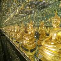 สักการะวัดชื่อดังจังหวัดอุทัยธานี