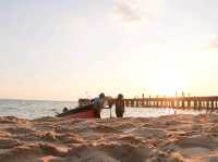 เที่ยวชมพระอาทิตย์ตกที่หาดแม่รำพึง