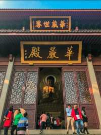 A Peaceful Visit to Lingyin Temple in Hangzhou 🇨🇳