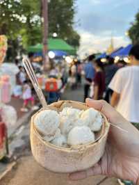 ถนนคนเดินข่วงเมืองน่าน