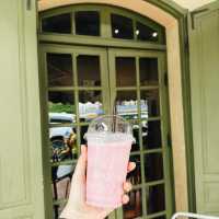 Joma Bakery Cafe' 🍵 