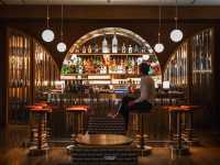 โรงแรมสุดชิคใจกลางเมือง Public House