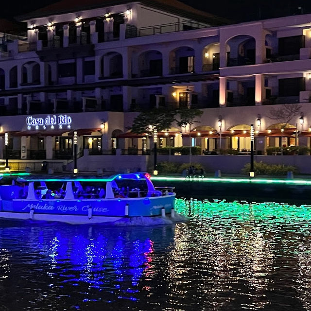 🇲🇾 Discover Melaka’s Charm on a Scenic River Cruise