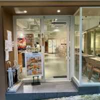 Nice cafe