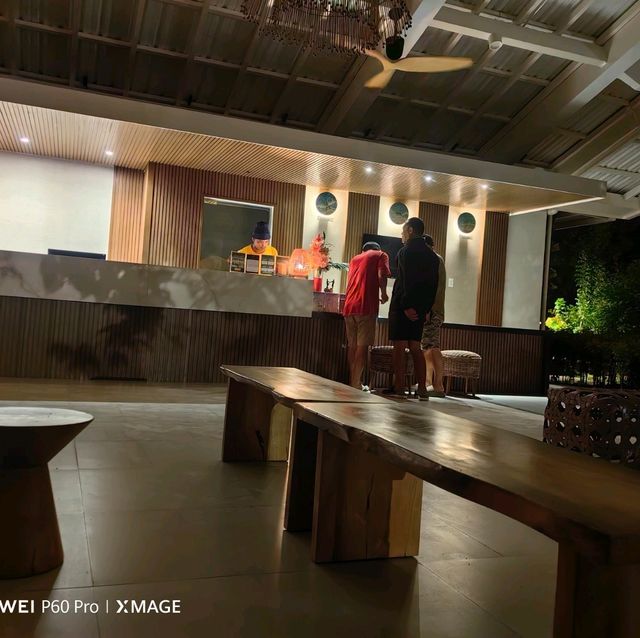 Golden, Cool Sandy Beach Resort 
