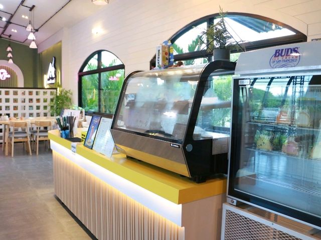 แวะมาทานกาแฟบ้านนายช่าง