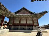  Visiting Gyeongbokgung Palace in a Korean traditional dress
