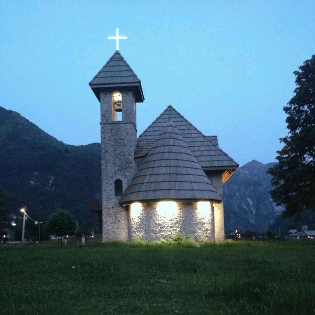 【アルバニア🇦🇱】世界の絶景🏔️テス村