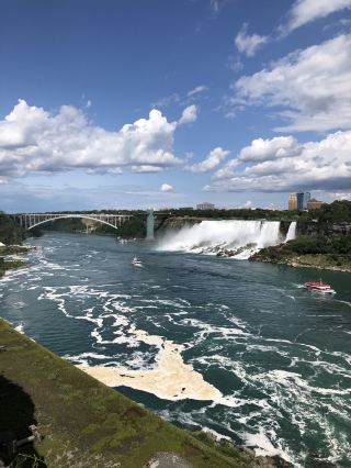 Niagara Falls is Absolutely Breathtaking! 🇨🇦