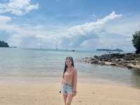 อ่าวยน หาดลับของภูเก็ต