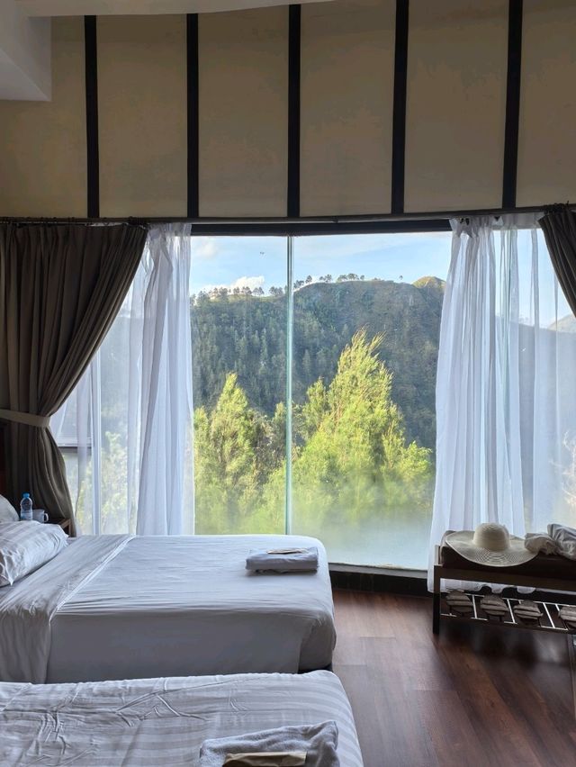 Hotel with amazing view of Lake Toba 