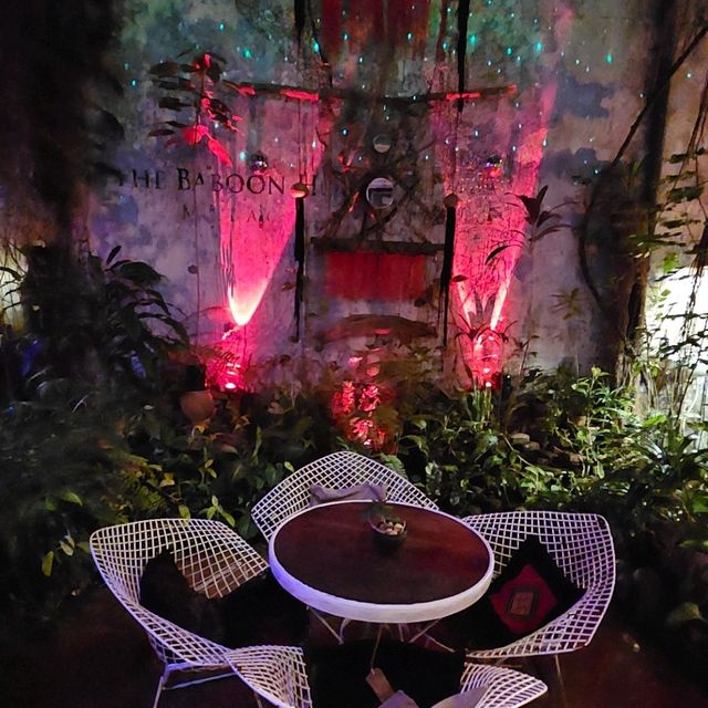 馬六甲獨特中式風格餐廳酒吧〔Baboon House〕