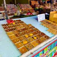 ตลาดท่าเทียบเรือประมงอ่างศิลา