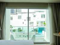 Prima Hotel Pattaya ที่พักคุมโทนสไตล์มินิมอล 