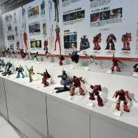 Gundam Heaven: My Gundam Shopping Adventure at LaLaport Fukuoka!