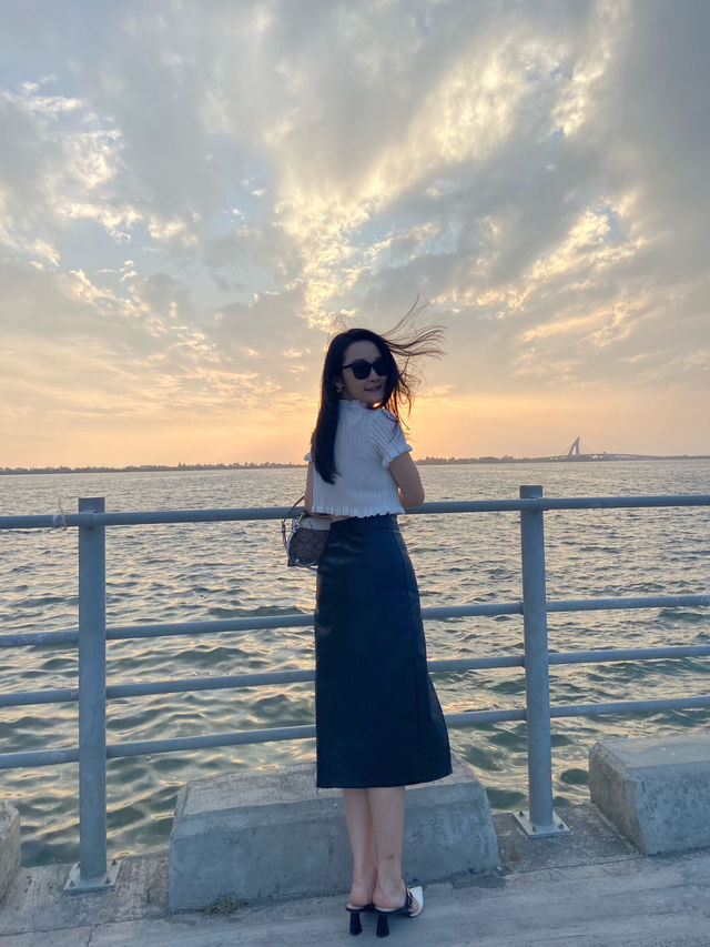 南臺灣夢幻景點「海上教堂」💒四面環海咖啡廳超愜意！