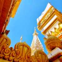 พระธาตุพนม ：ศูนย์รวมจิตใจแห่งสองฝั่งโขง