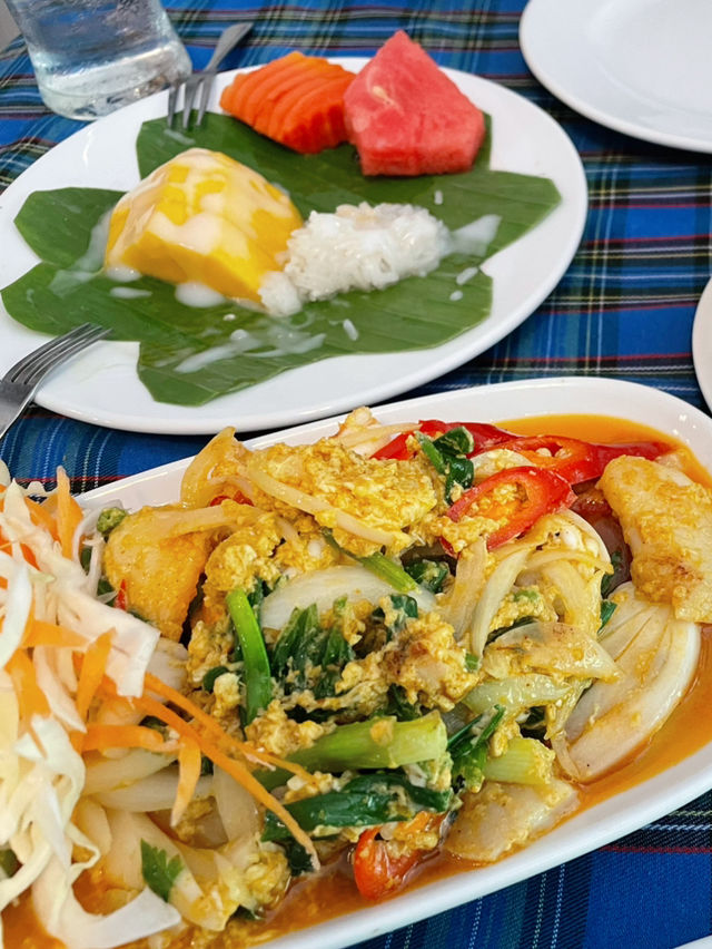 A Culinary Journey Through Phuket: From Local Flavors to Luxe Cocktails