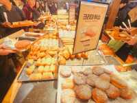 The mighty bakery that alleviates the name of a city, Seongsimdang