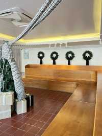 TRUST Cafe and Studio👀🎄