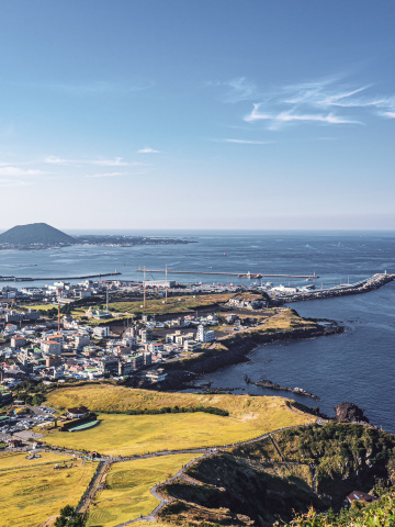 韓国】🇰🇷チェジュ島／絶景トレッキング⛰️ | Trip.com 西帰浦市