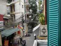 Chill Vibes & Tasty Curry at The Hanoi Social Club