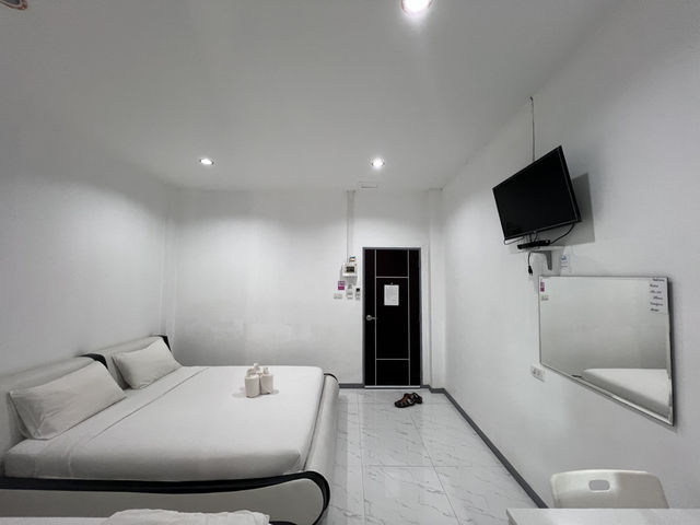โรงแรมปาริชาติ บ้านดุง