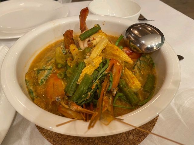 ข้าว (เอกมัย)