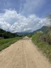 Driving Through Reo’s Countryside: A Glimpse into Rural Life 🌾🚜 