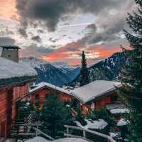 ❄️ Skiing in St. Moritz: A Snowy Paradise! ⛷️🏔️
